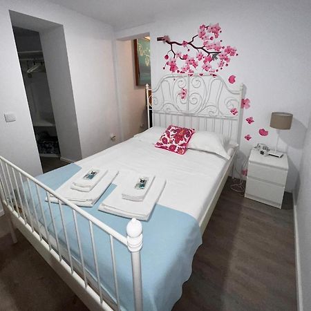 Apartamento 1 Quarto, Com Patio, Em Frente Praia Paço de Arcos Εξωτερικό φωτογραφία
