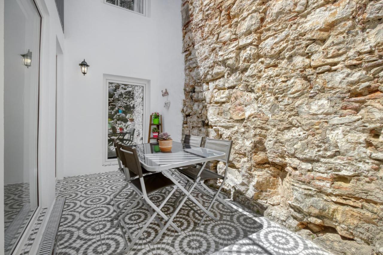 Apartamento 1 Quarto, Com Patio, Em Frente Praia Paço de Arcos Εξωτερικό φωτογραφία