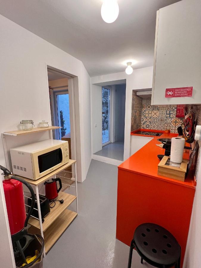 Apartamento 1 Quarto, Com Patio, Em Frente Praia Paço de Arcos Εξωτερικό φωτογραφία